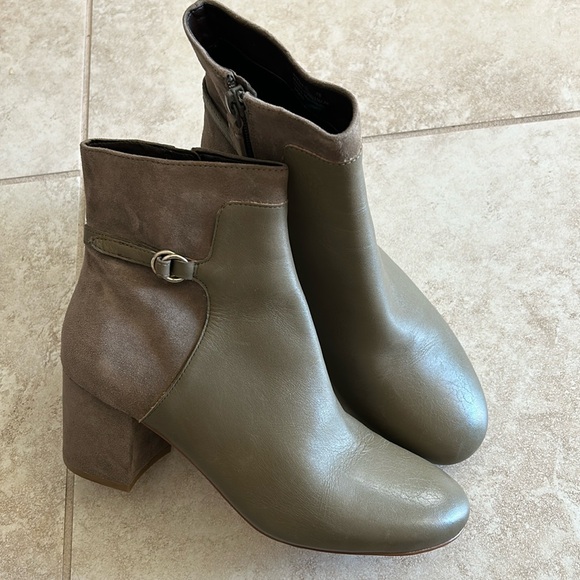 Like New Cole Haan Amalie Grand 360 Leather/Suede Heeled Olive Green Boot SZ 7 - Picture 2 of 7